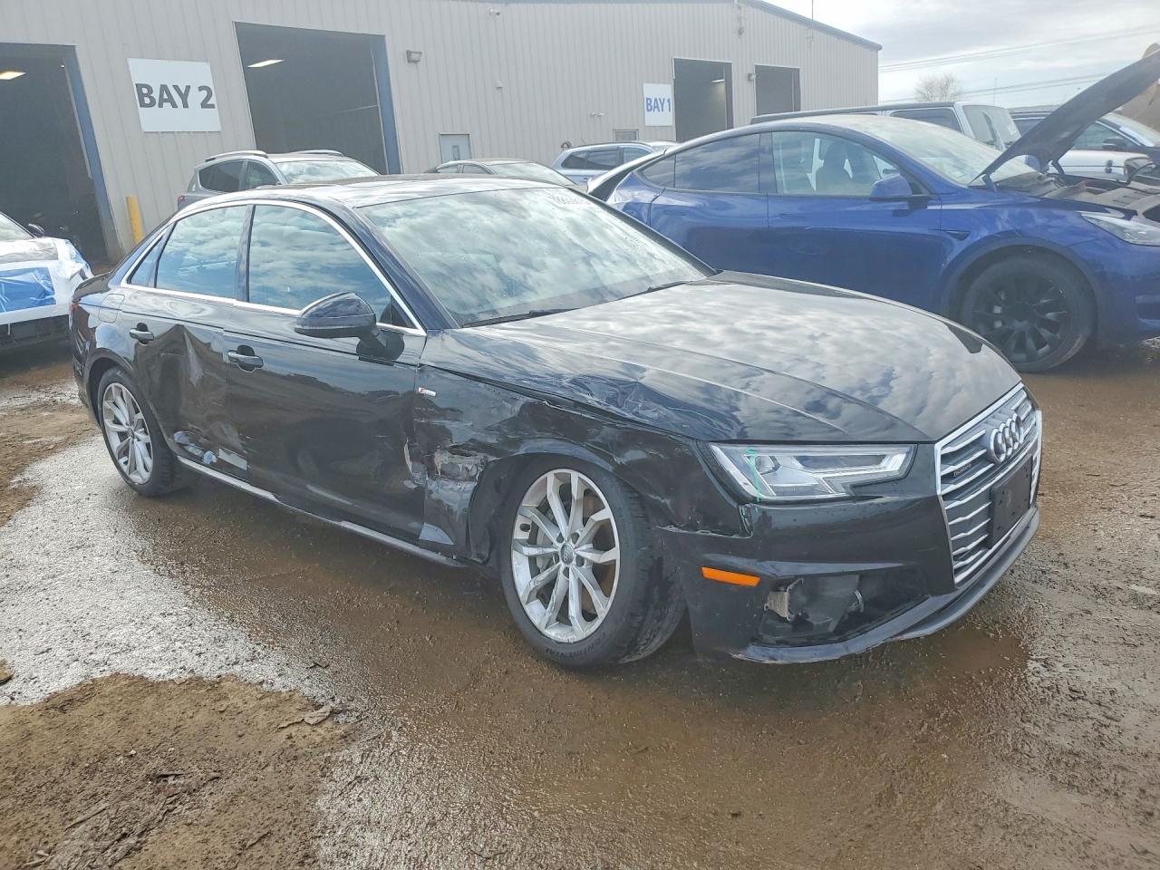 2019 AUDI A4 quattro Prestige