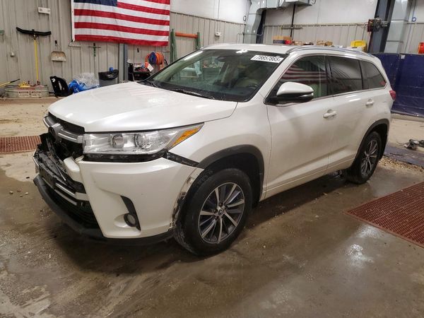 2017 TOYOTA HIGHLANDER SE/XLE