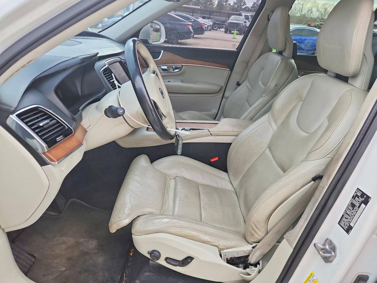 2017 VOLVO XC90 Inscription