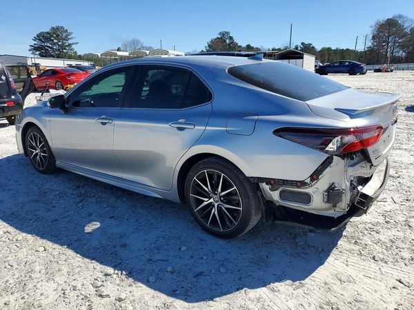 2024 TOYOTA CAMRY