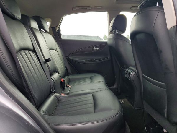 2015 INFINITI QX50