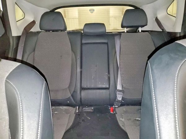 2024 KIA SELTOS S, X-Line