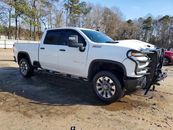 2024 CHEVROLET SILVERADO Custom