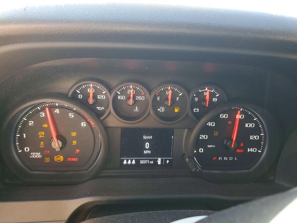 2024 CHEVROLET SILVERADO Custom