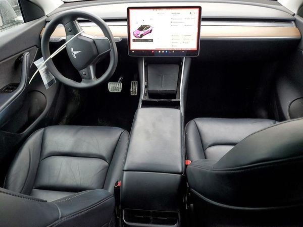2020 TESLA MODEL Y