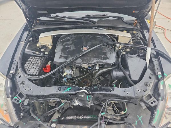2014 CADILLAC CTS Performance — Engine bay
