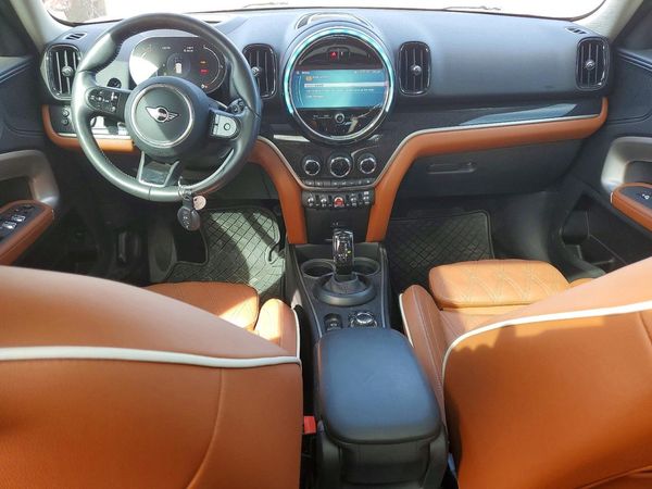 2024 MINI COOPER