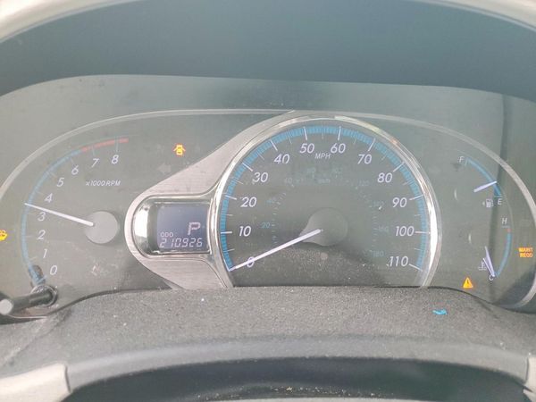 2014 TOYOTA SIENNA