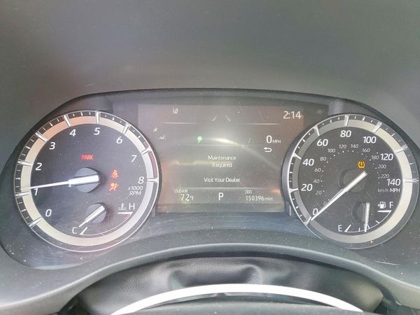 2021 TOYOTA HIGHLANDER XLE Nav
