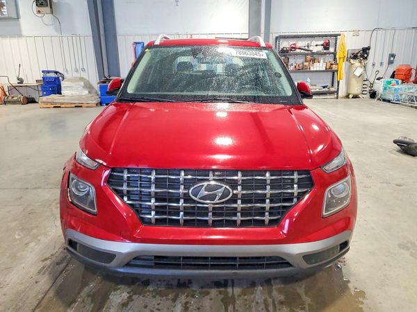 2021 HYUNDAI VENUE SEL & Denim