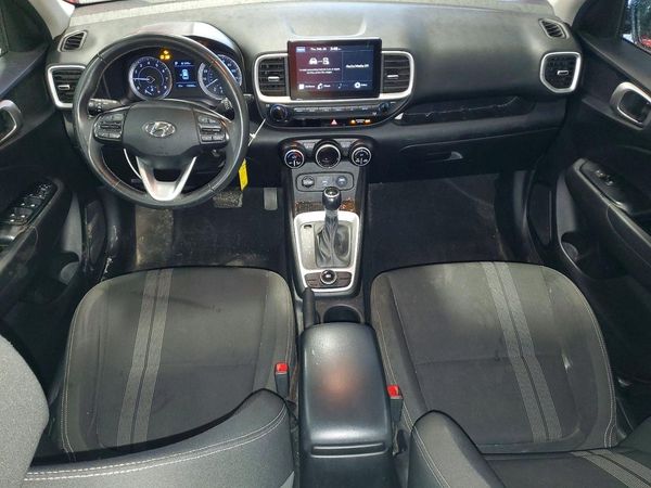 2021 HYUNDAI VENUE SEL & Denim