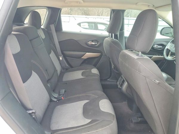 2017 JEEP CHEROKEE Sport