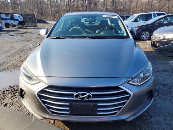 2017 HYUNDAI ELANTRA