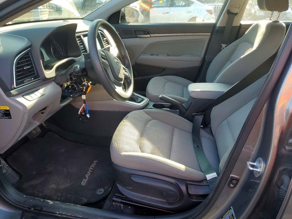 2017 HYUNDAI ELANTRA