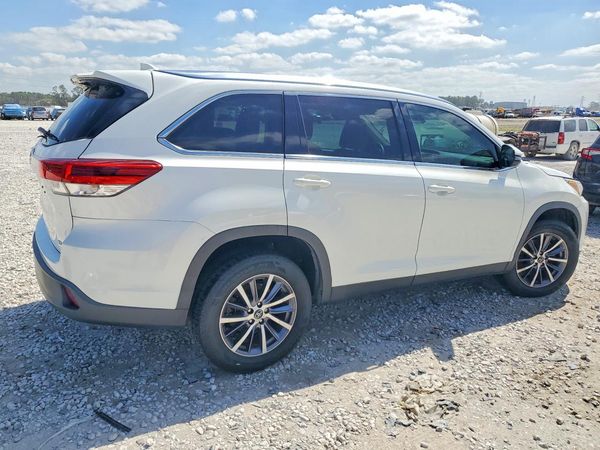 2019 TOYOTA HIGHLANDER SE/XLE