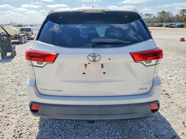 2019 TOYOTA HIGHLANDER SE/XLE