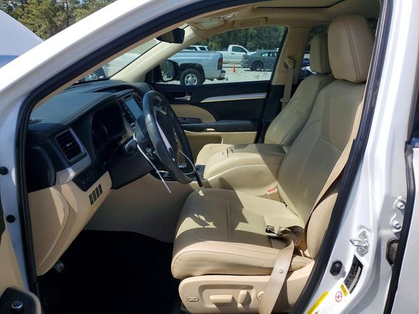 2019 TOYOTA HIGHLANDER SE/XLE