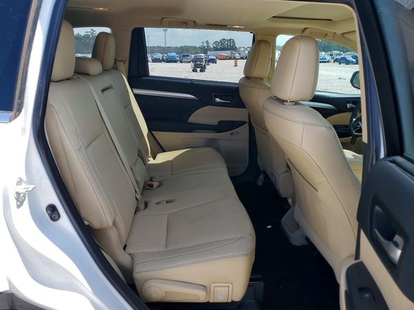 2019 TOYOTA HIGHLANDER SE/XLE