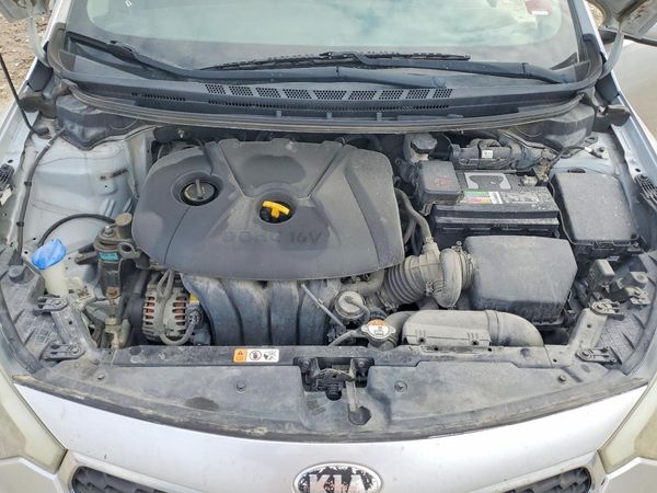 2014 KIA FORTE LX
