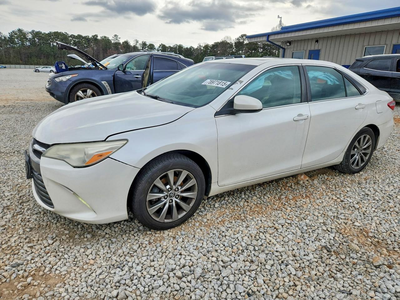 2015 TOYOTA CAMRY