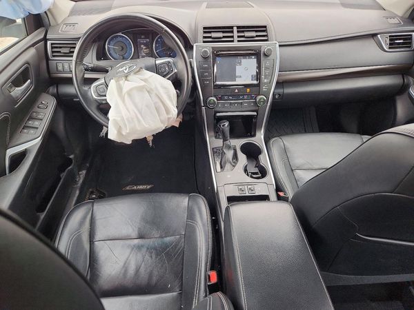 2015 TOYOTA CAMRY