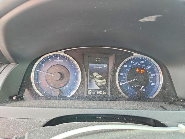 2015 TOYOTA CAMRY