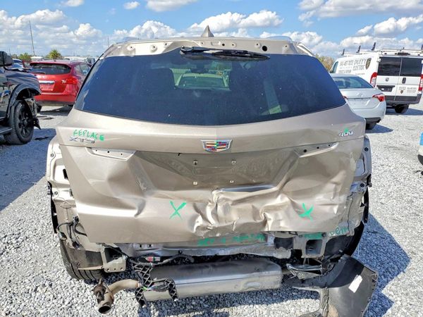2022 CADILLAC XT5