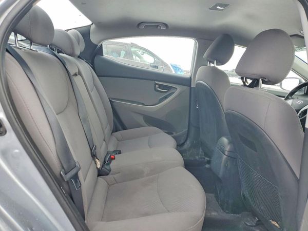 2016 HYUNDAI ELANTRA