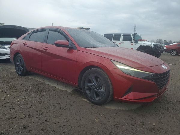 2023 HYUNDAI ELANTRA