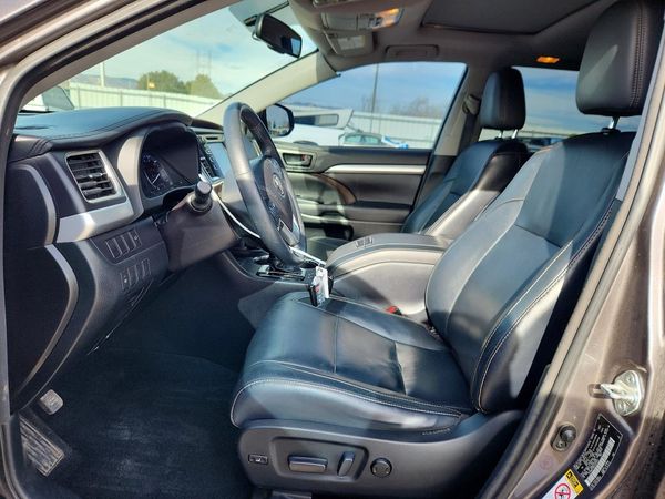 2016 TOYOTA HIGHLANDER Base/Hybrid