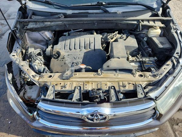 2016 TOYOTA HIGHLANDER Base/Hybrid