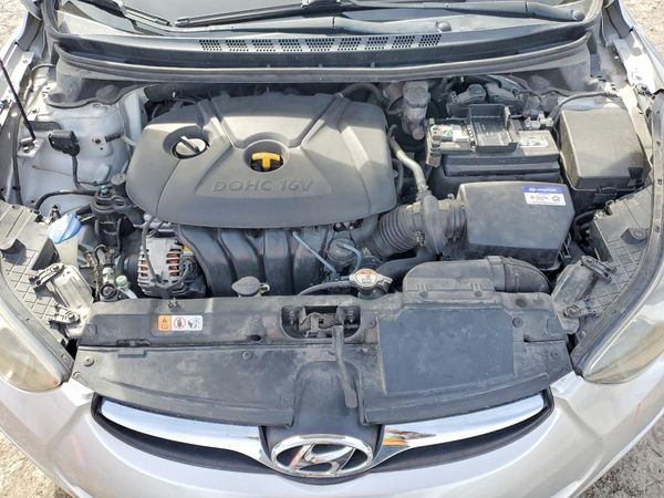 2013 HYUNDAI ELANTRA