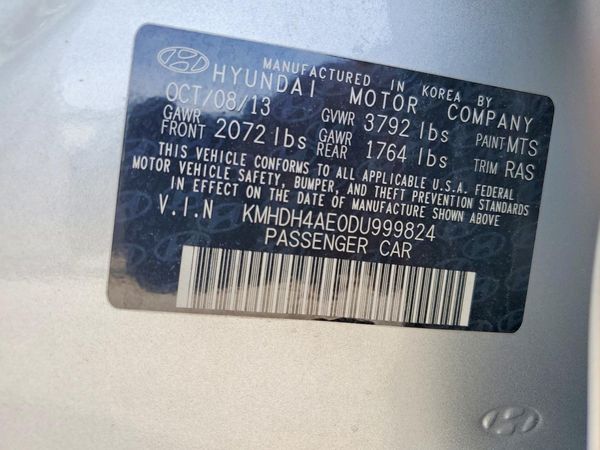 2013 HYUNDAI ELANTRA