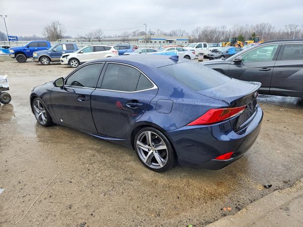 2017 LEXUS IS 300