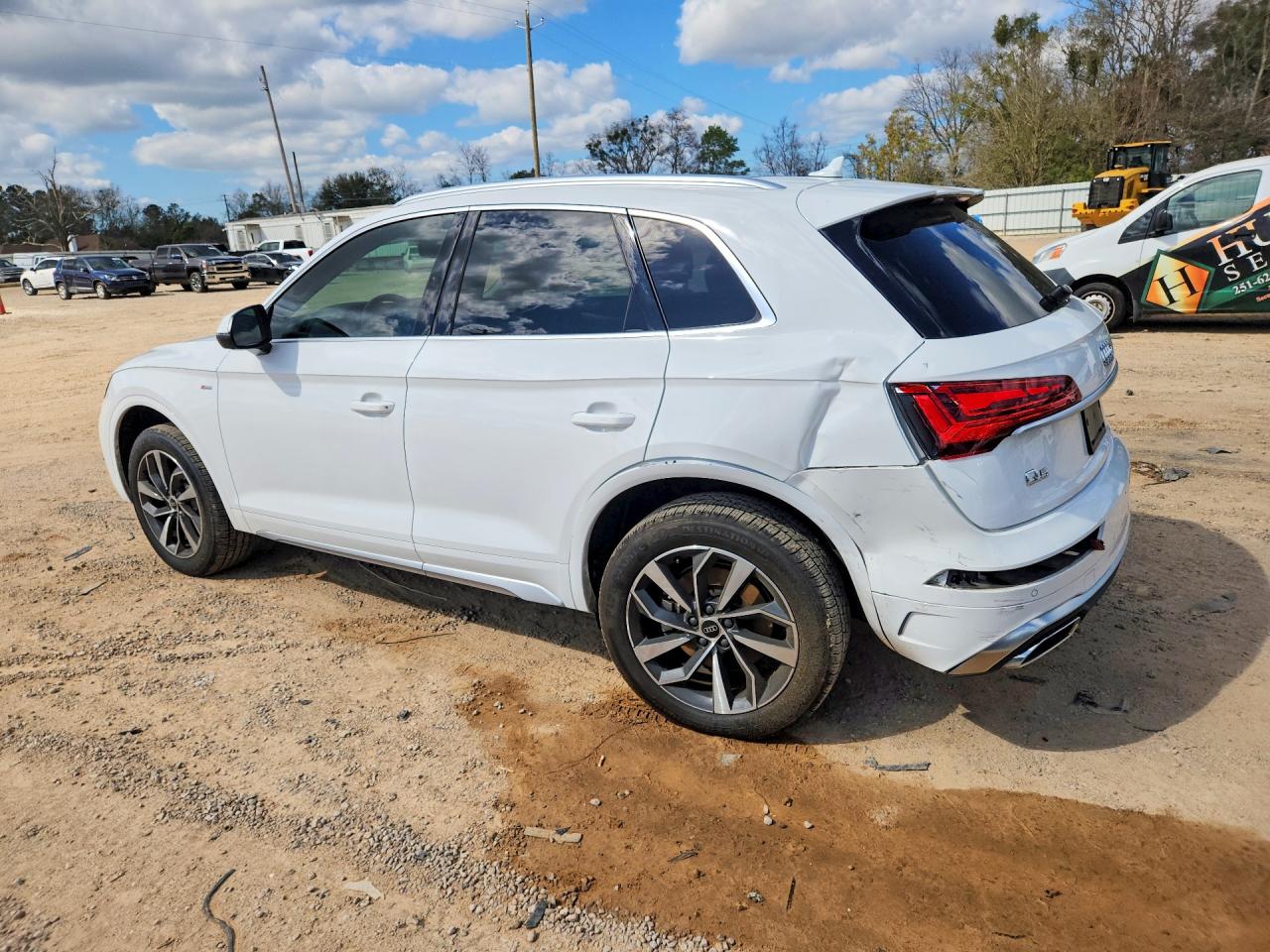 2022 AUDI Q5