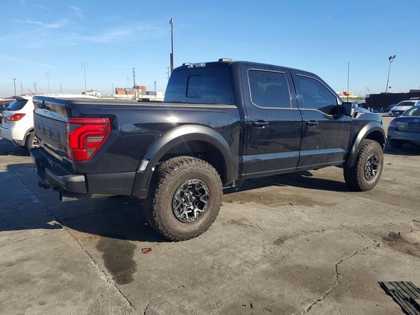 2025 FORD F150