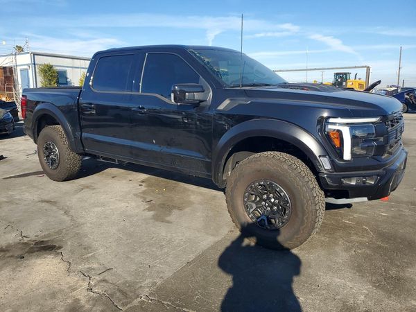 2025 FORD F150