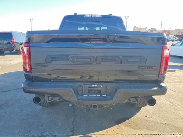 2025 FORD F150