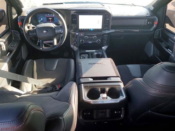 2025 FORD F150