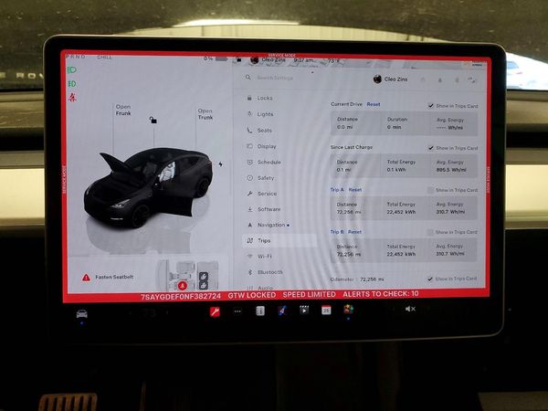 2022 TESLA MODEL Y