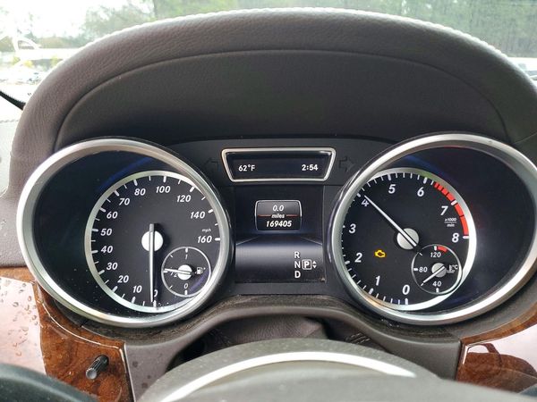 2015 MERCEDES-BENZ GL GL550 4MATIC