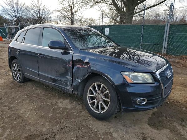 2012 AUDI Q5
