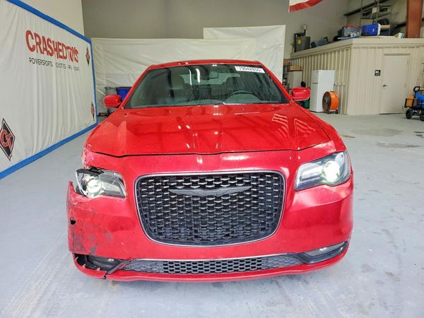 2017 CHRYSLER 300 300S