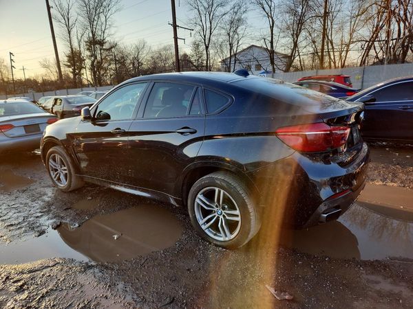 2016 BMW X6 xDrive35i