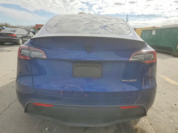 2020 TESLA MODEL Y