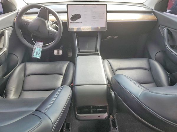 2020 TESLA MODEL Y