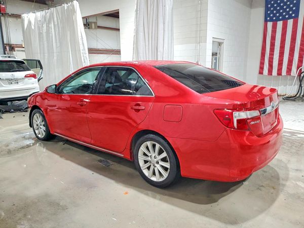 2013 TOYOTA CAMRY