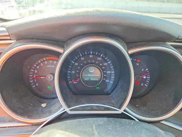 2015 KIA OPTIMA GL - Middle-low
