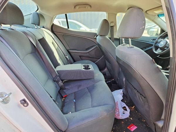 2015 KIA OPTIMA GL - Middle-low