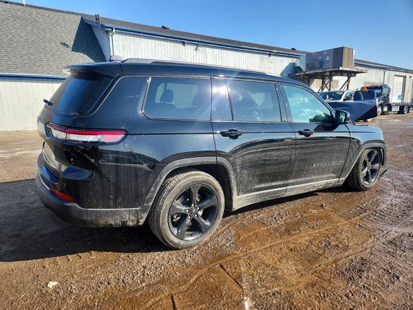 2025 JEEP GRAND CHEROKEE Laredo, Altitude